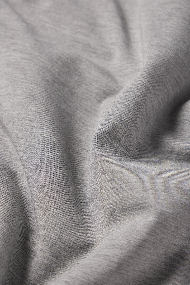 Men's Long Sleeve Bamboo Tee in Heather Gray - Image 4
